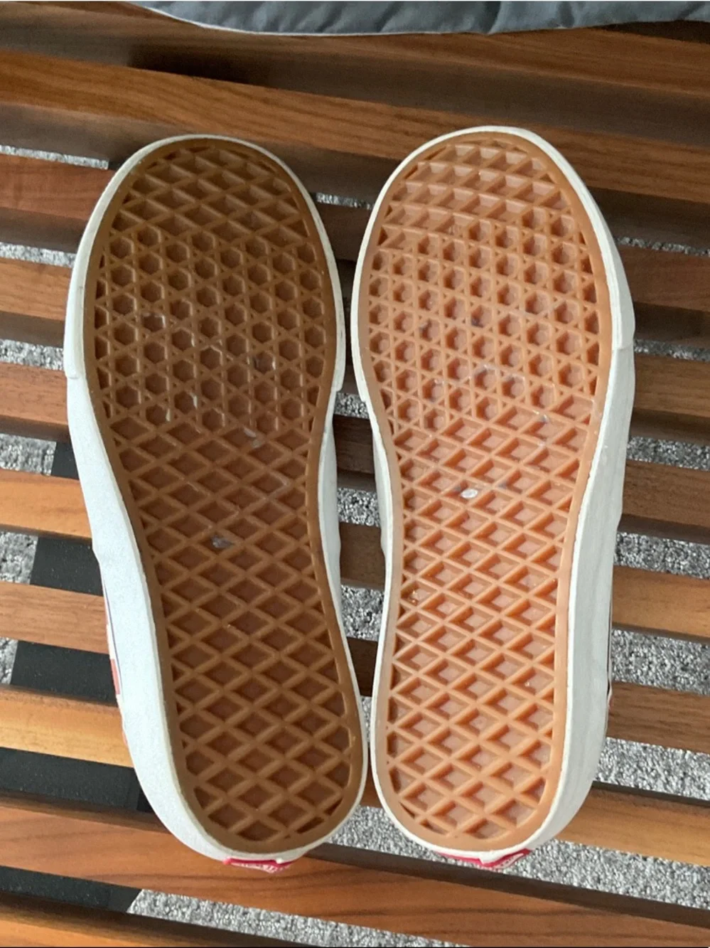 Vans Coral and Cream Checkerboard Lace-Up Sneakers l - Picture 4 of 4